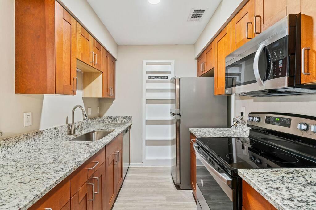 M1 - Private And Serene 1Bdr 1Ba Ensuite Shared Room Atlanta Extérieur photo